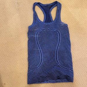 Lululemon tank top